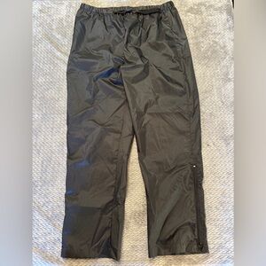 Men’s Eddie Bauer Black Nylon with Acrylic Coating Outdoor Pants Size Large